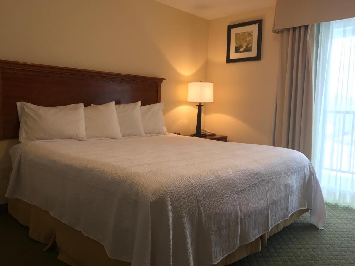 White River Inn & Suites White River Junction Bagian luar foto