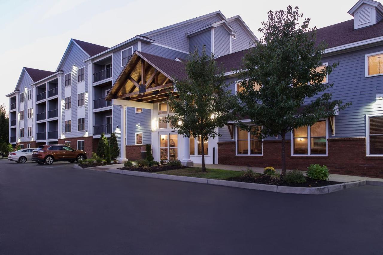 White River Inn & Suites White River Junction Bagian luar foto